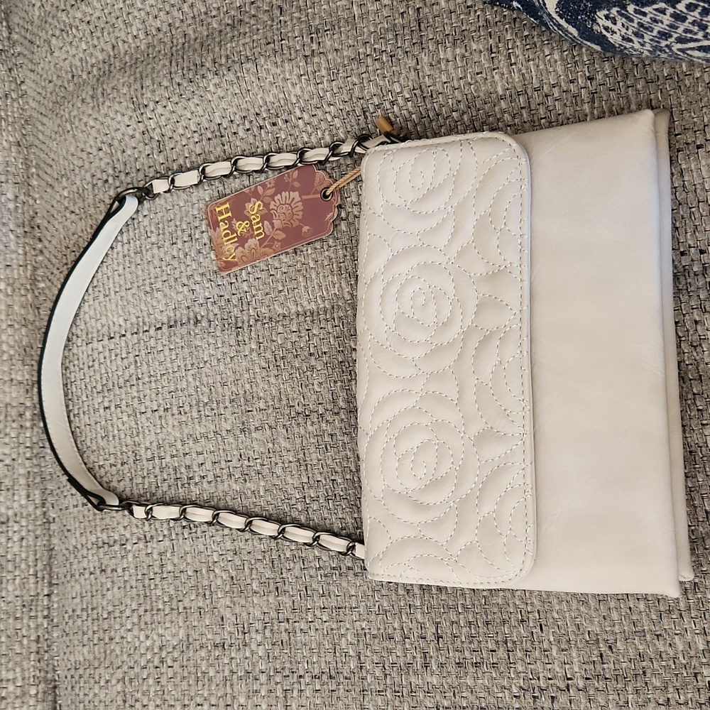 NWT Vegan Friendly Faux Leather Embossed Bone Rose Small Purse Sam & Hadley